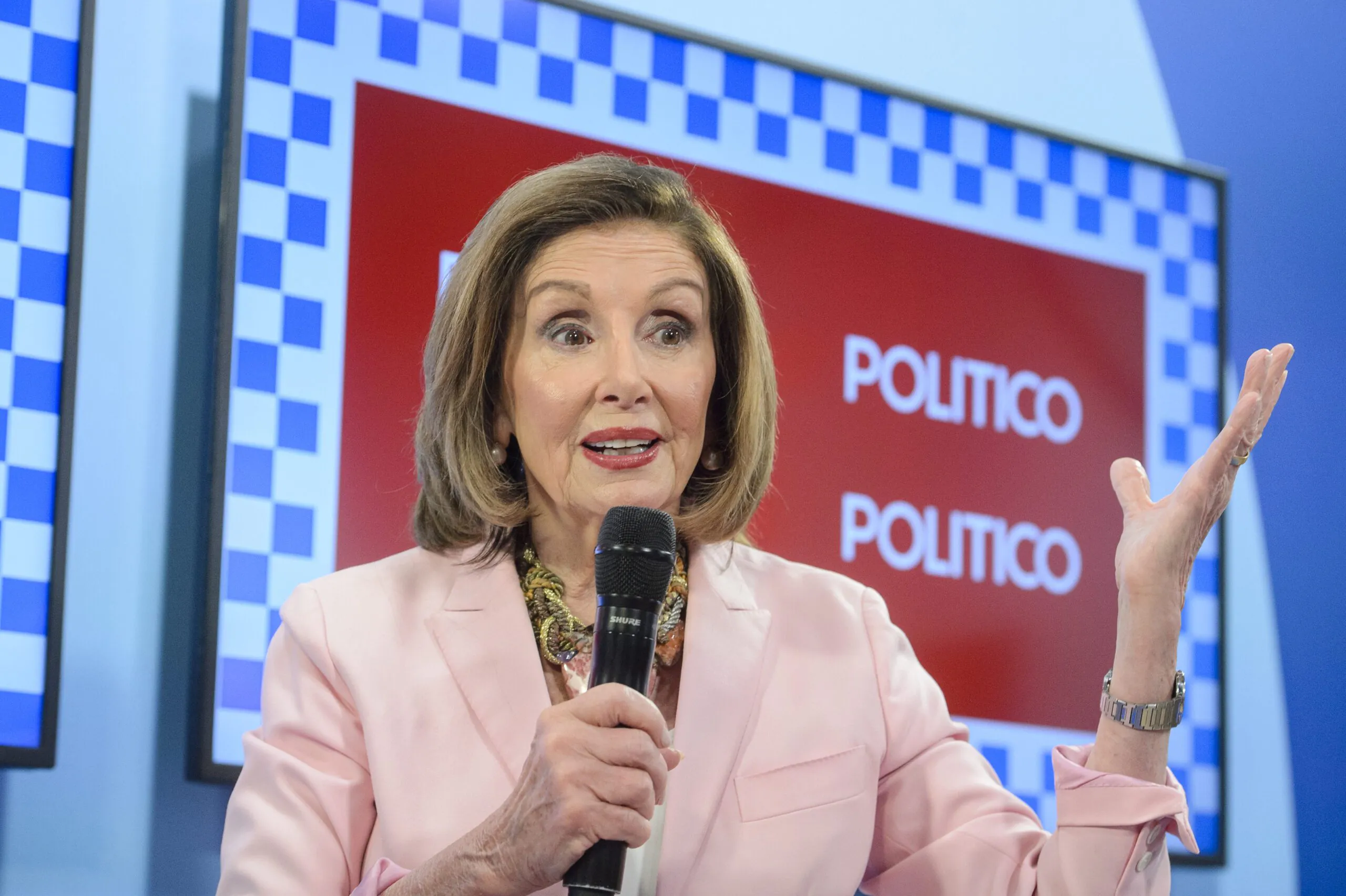 Nancy Pelosi’s Democratic Survival Guide